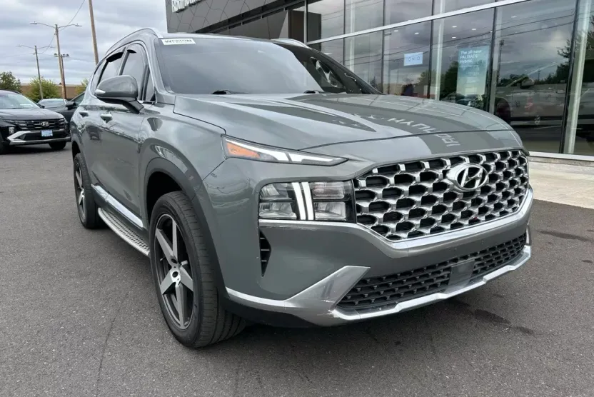 2022 Hyundai Santa Fe SEL photo 1