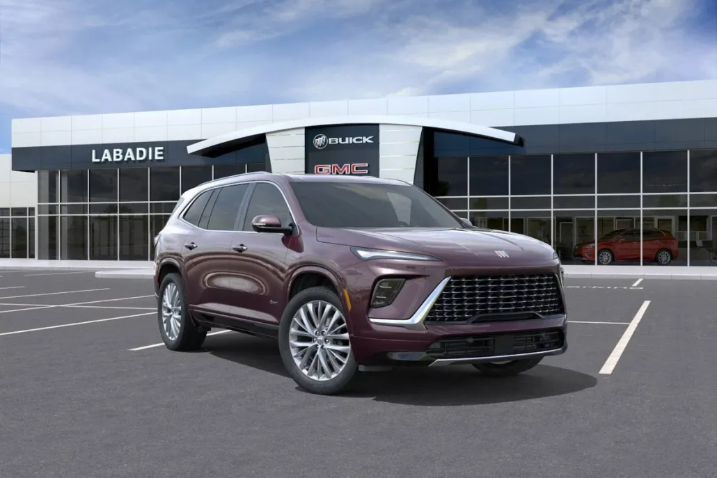 2026 Buick Enclave Avenir photo 1