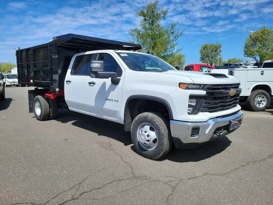 2024 Chevrolet Silverado 3500HD Work Truck photo 1