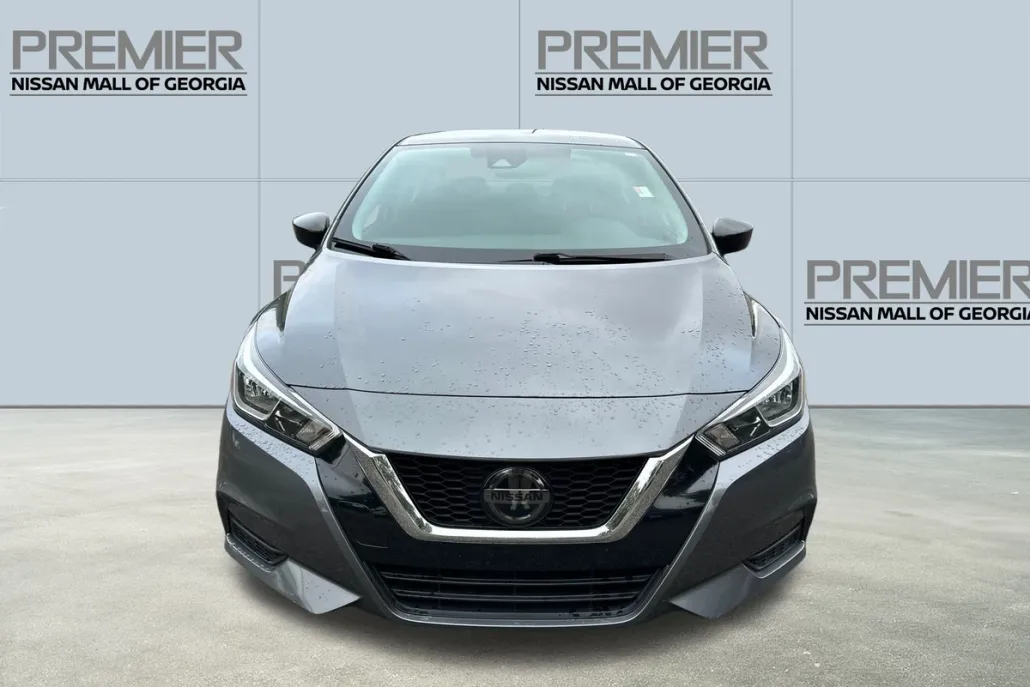 2021 Nissan Versa 1.6 S photo 1