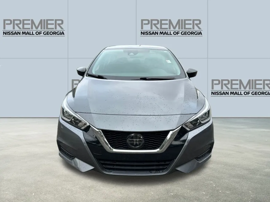 2021 Nissan Versa 1.6 S photo 1