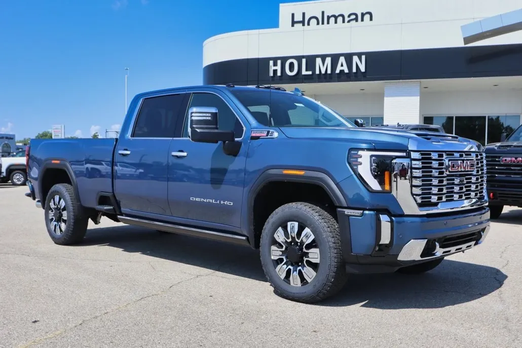 2025 Gmc Sierra 3500 HD Denali photo 1