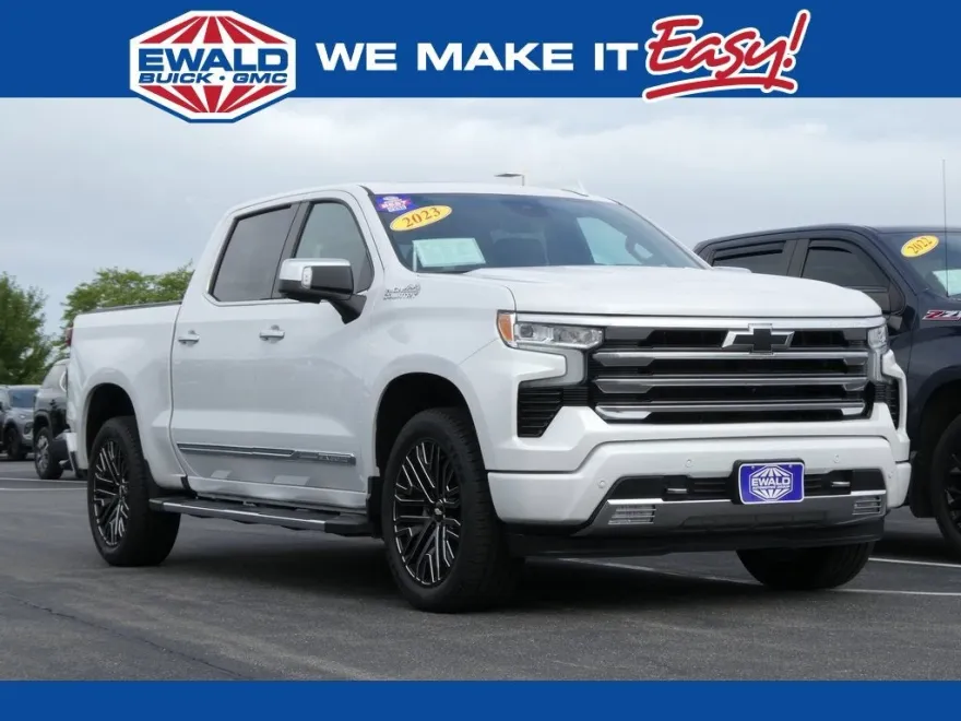2023 Chevrolet Silverado 1500 High Country photo 1