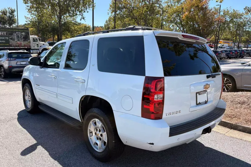 2014 Chevrolet Tahoe LT photo 1