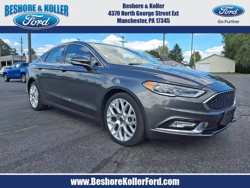 2017 Ford Fusion Platinum photo 1