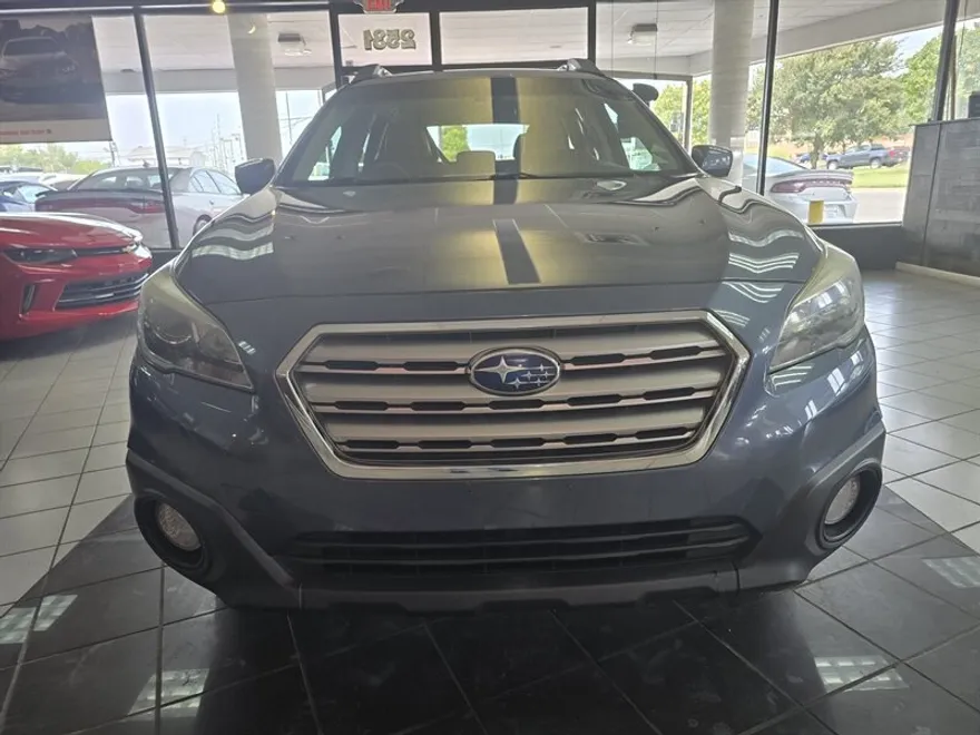 2015 Subaru Outback 2.5i Premium photo 1