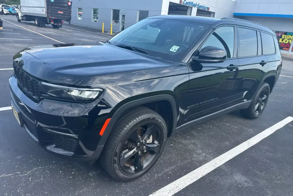 2024 Jeep Grand Cherokee Limited photo 1