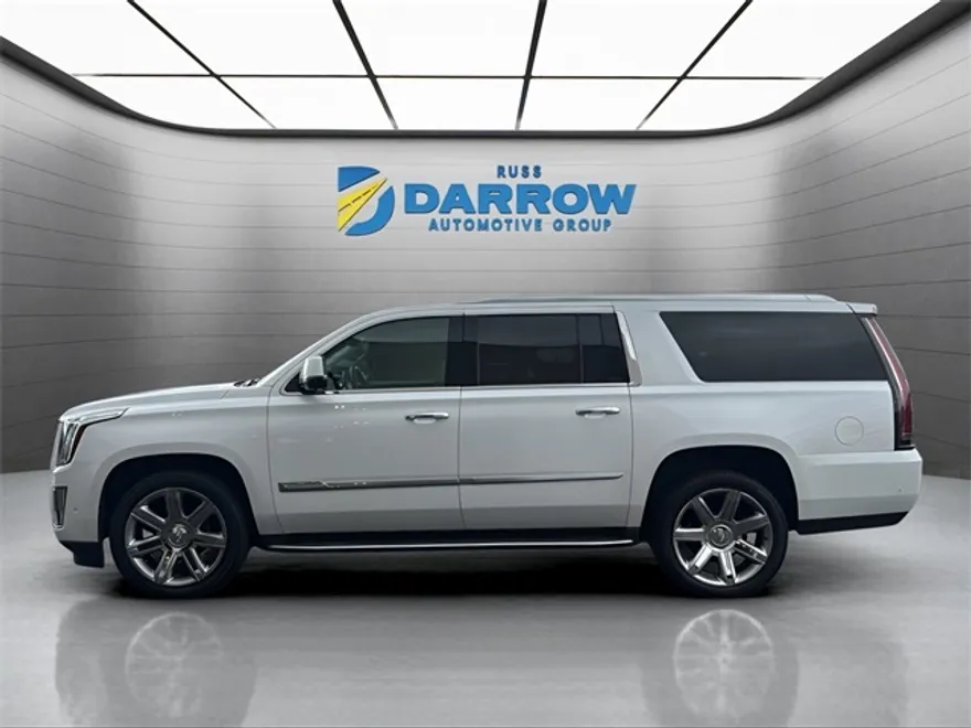 2018 Cadillac Escalade ESV Luxury photo 1