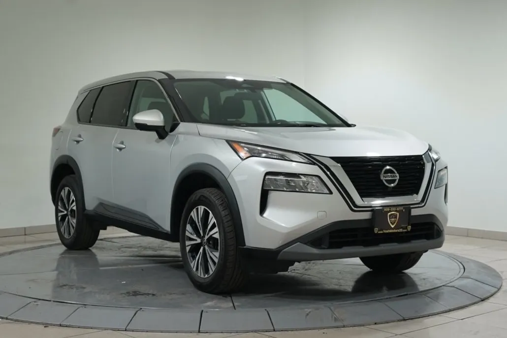 2021 Nissan Rogue SV AWD photo 1