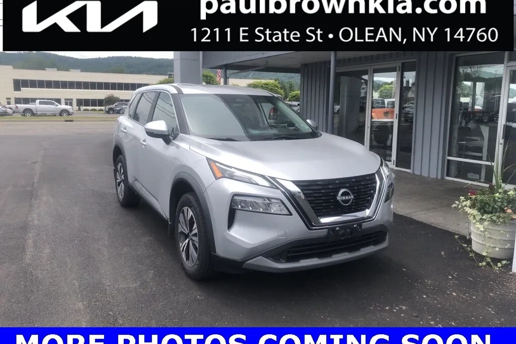 2023 Nissan Rogue SV photo 1