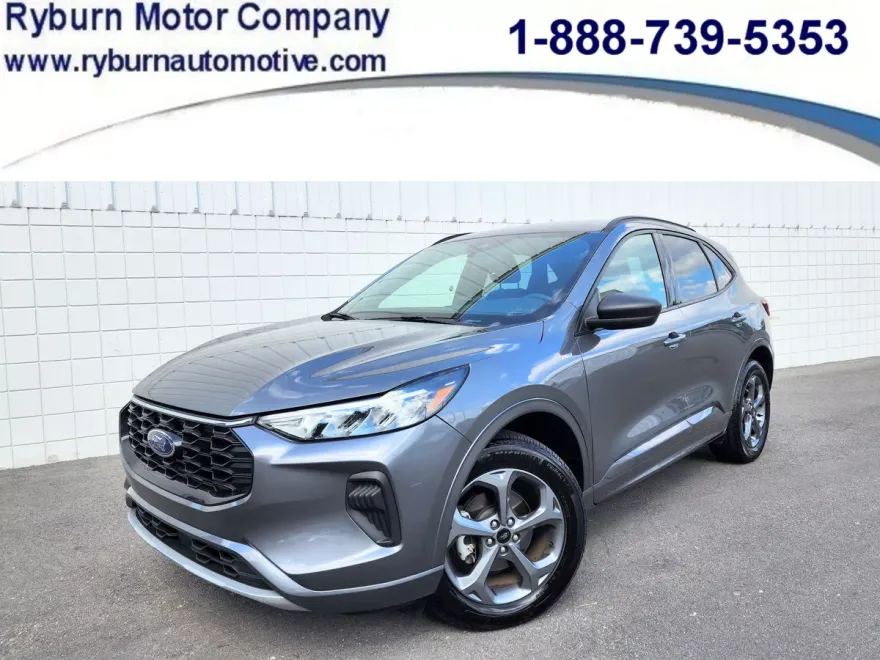 2024 Ford Escape ST-Line photo 1
