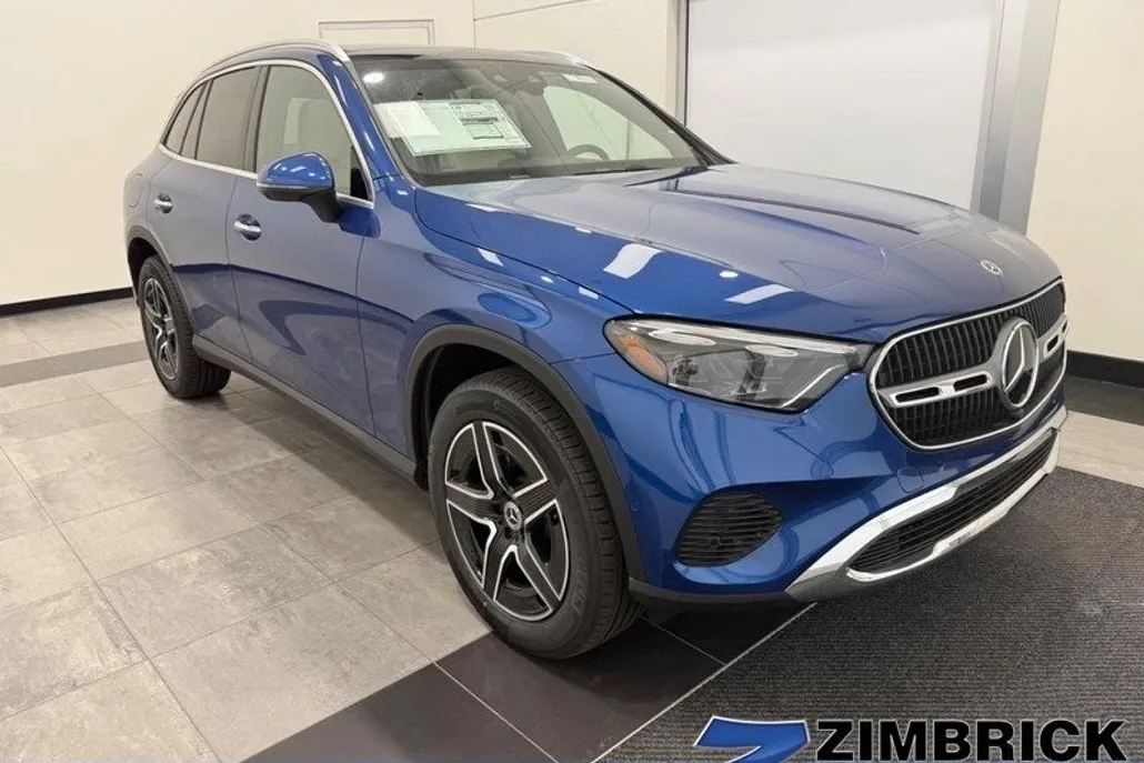 2026 Mercedes Benz GLC 300 4MATIC photo 1