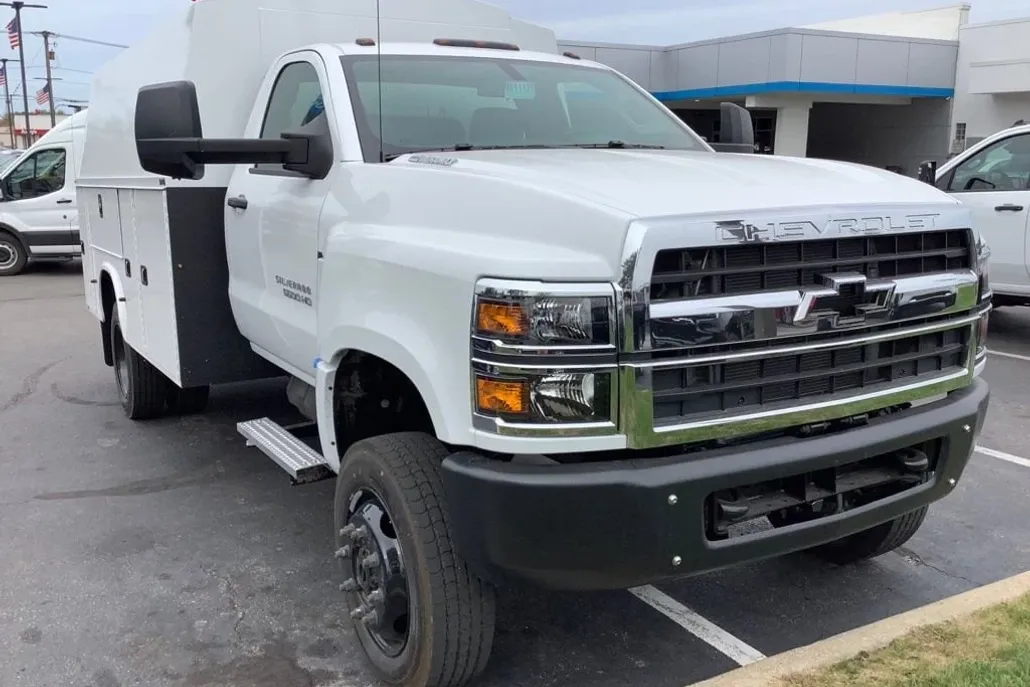 2024 Chevrolet Silverado 5500HD Work Truck photo 1