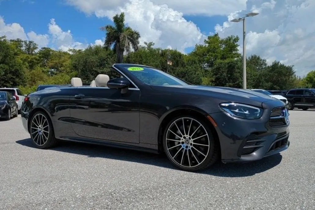 2022 Mercedes Benz E 450 photo 1