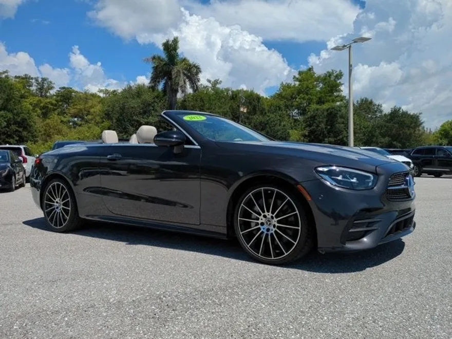 2022 Mercedes Benz E 450 photo 1