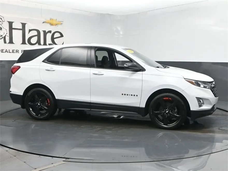 2018 Chevrolet Equinox LT photo 1