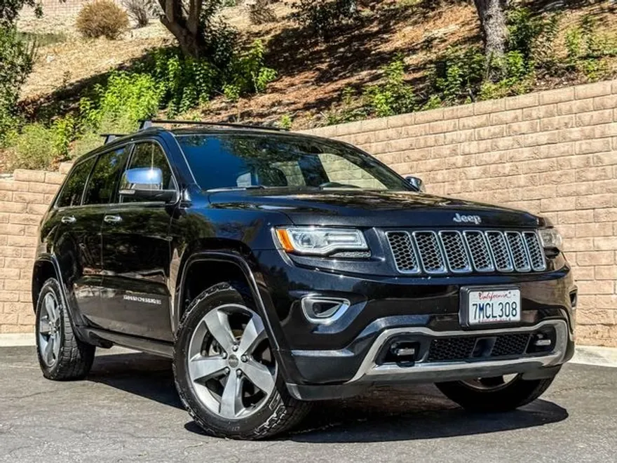 2015 Jeep Grand Cherokee Overland photo 1