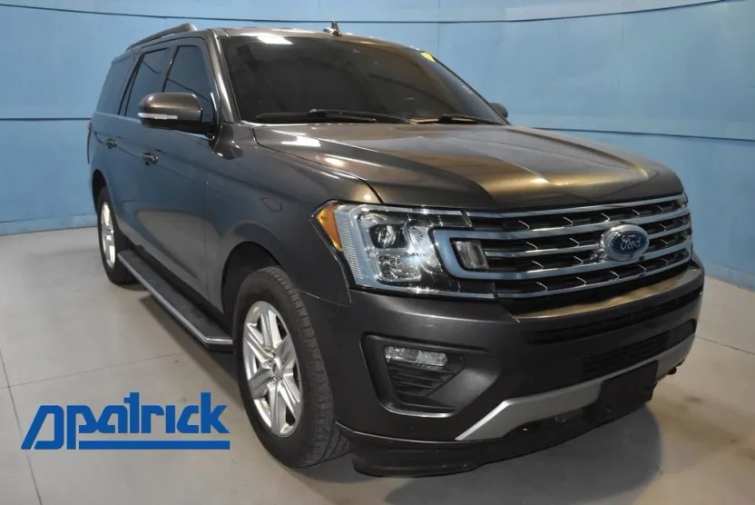 2019 Ford Expedition XLT photo 1
