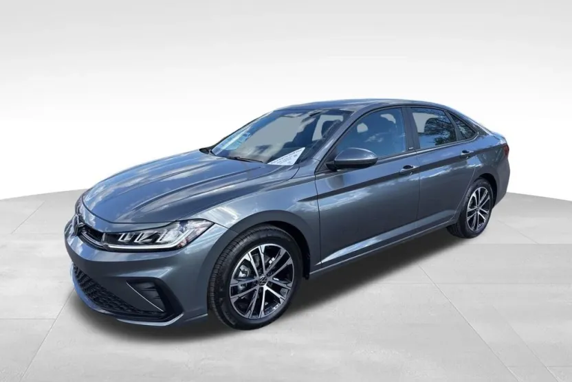 2026 Volkswagen Jetta Sport photo 1