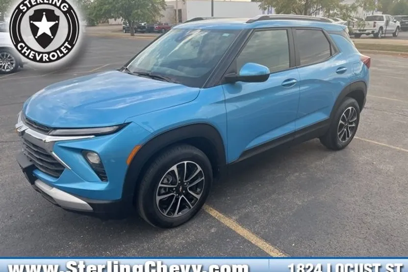 2025 Chevrolet Trailblazer LT photo 1
