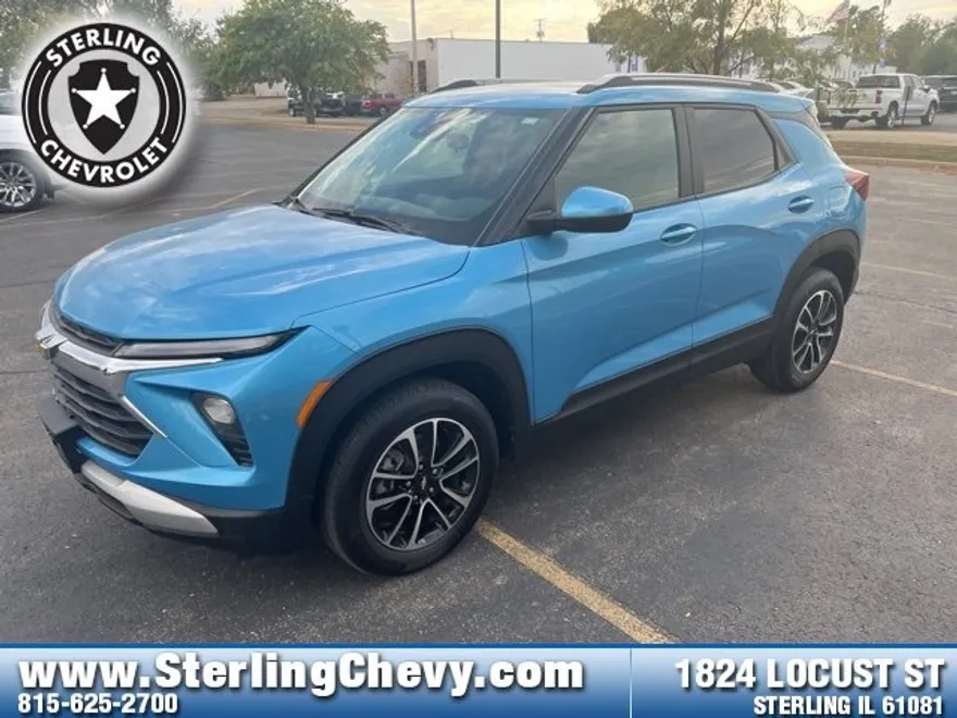 2025 Chevrolet Trailblazer LT photo 1