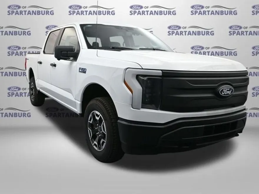 2024 Ford F-150 Lightning photo 1