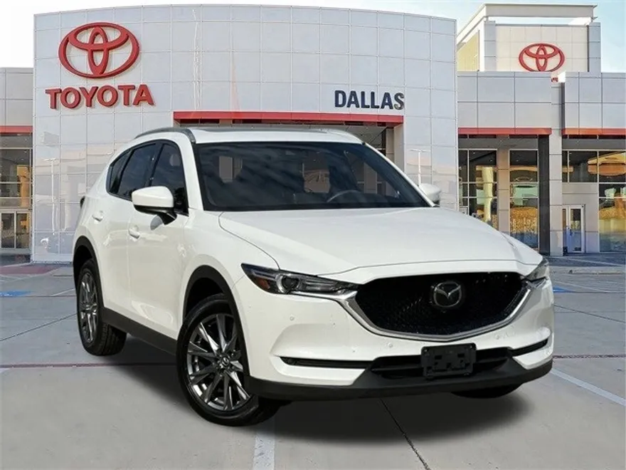 2020 Mazda CX-5 Signature photo 1