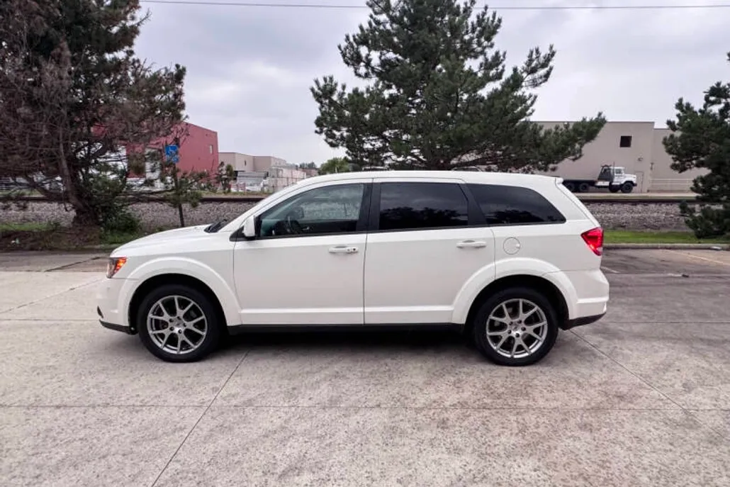 2018 Dodge Journey GT photo 1