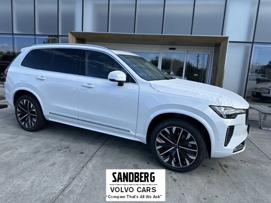 2026 Volvo XC90 Plus photo 1