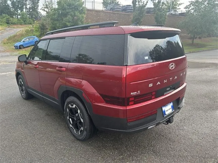 2025 Hyundai Santa Fe SEL photo 1
