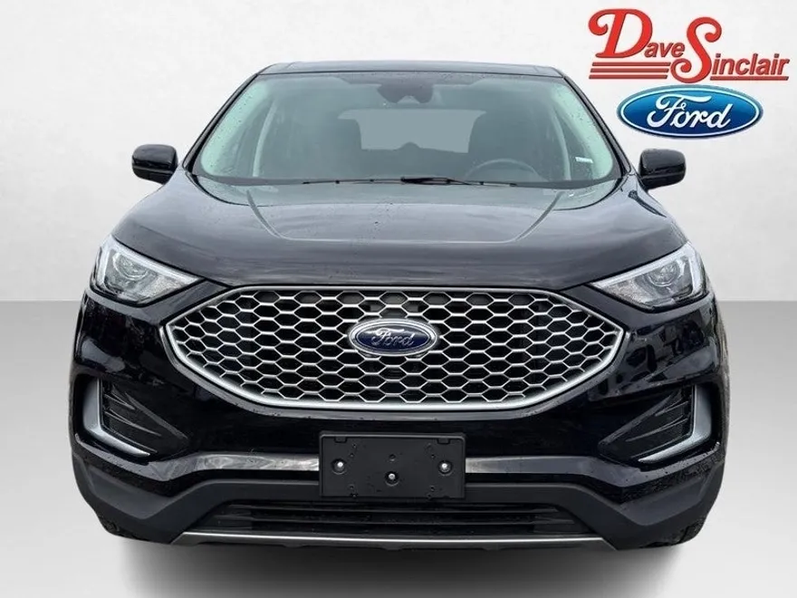 2024 Ford Edge SEL photo 1