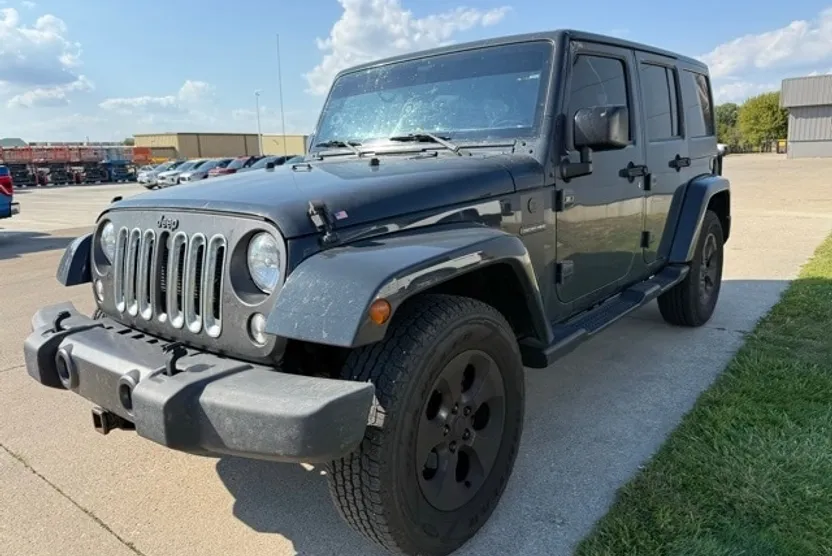 2017 Jeep Wrangler Unlimited Freedom photo 1