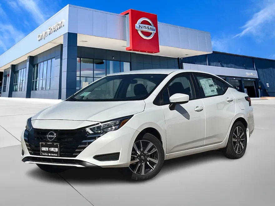 2025 Nissan Versa SV photo 1