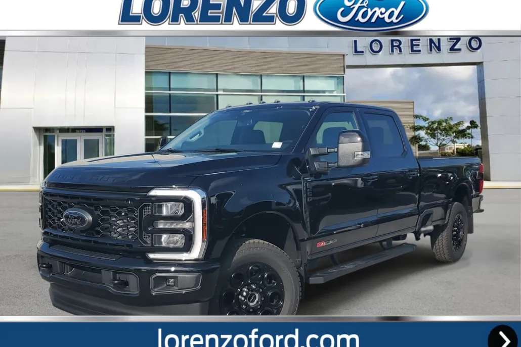 2025 Ford F-250 Lariat photo 1