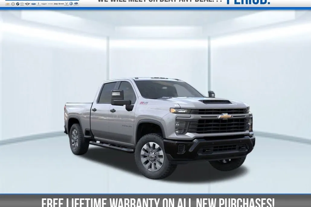 2026 Chevrolet Silverado 2500HD Custom photo 1