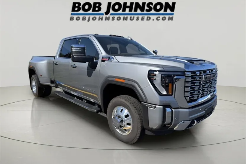 2025 Gmc Sierra HD Denali photo 1