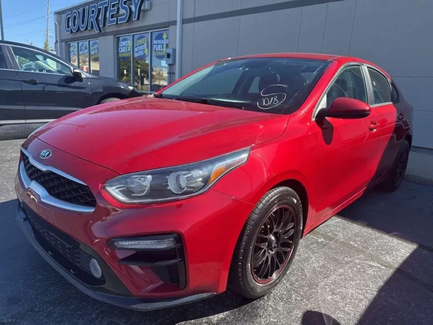 2021 Kia Forte LXS photo 1
