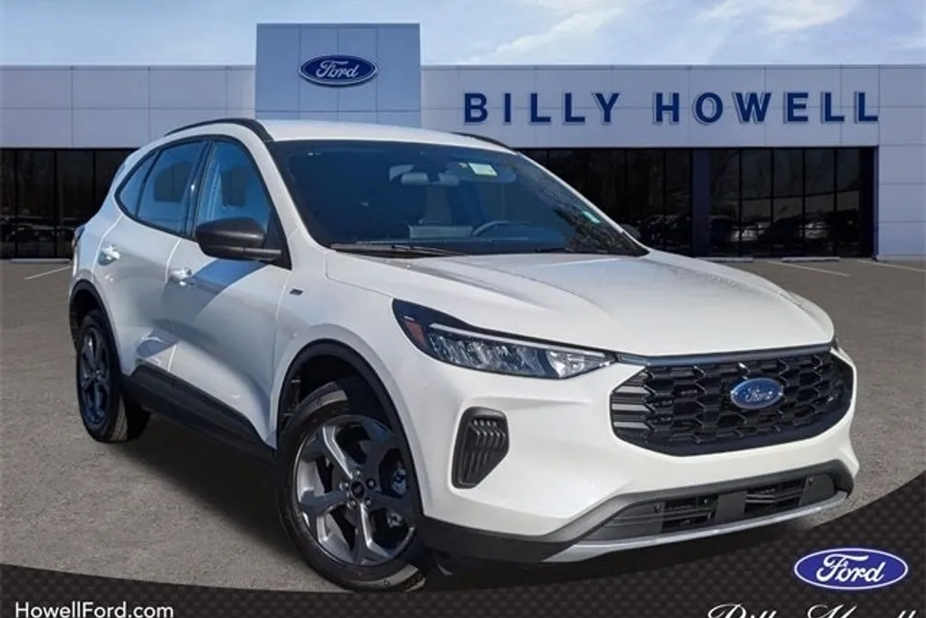 2025 Ford Escape Hybrid ST-Line photo 1