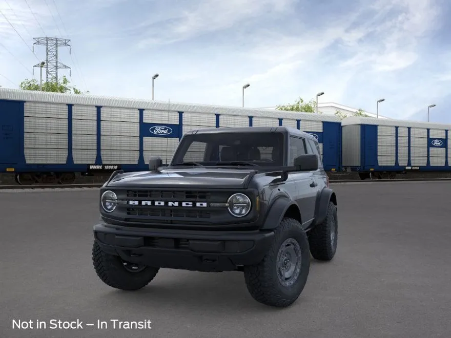 2025 Ford Bronco Base photo 1