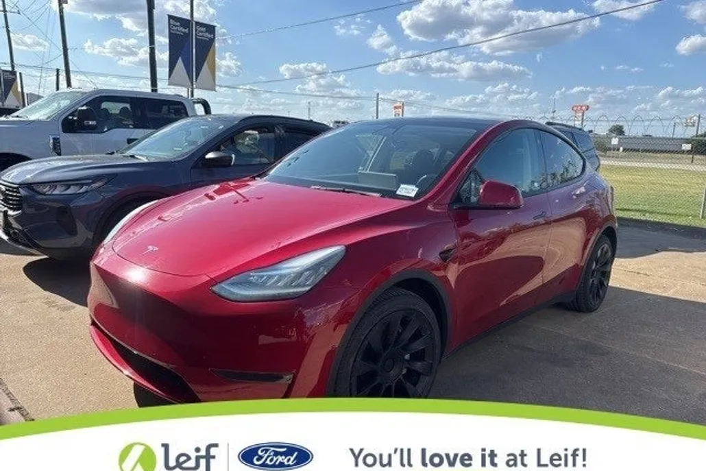 2021 Tesla Model Y Long Range photo 1