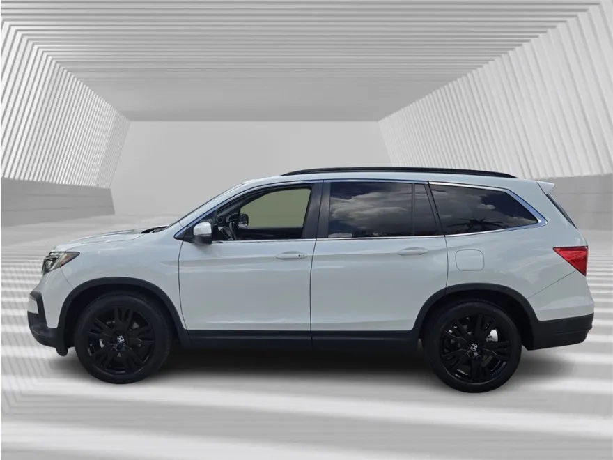 2021 Honda Pilot Special Edition photo 1