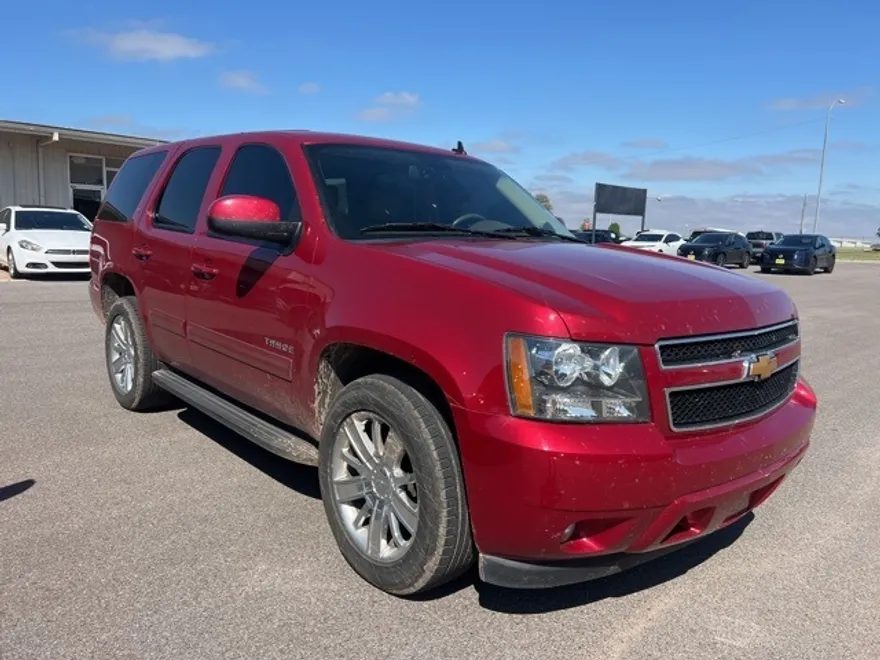 2014 Chevrolet Tahoe LT photo 1