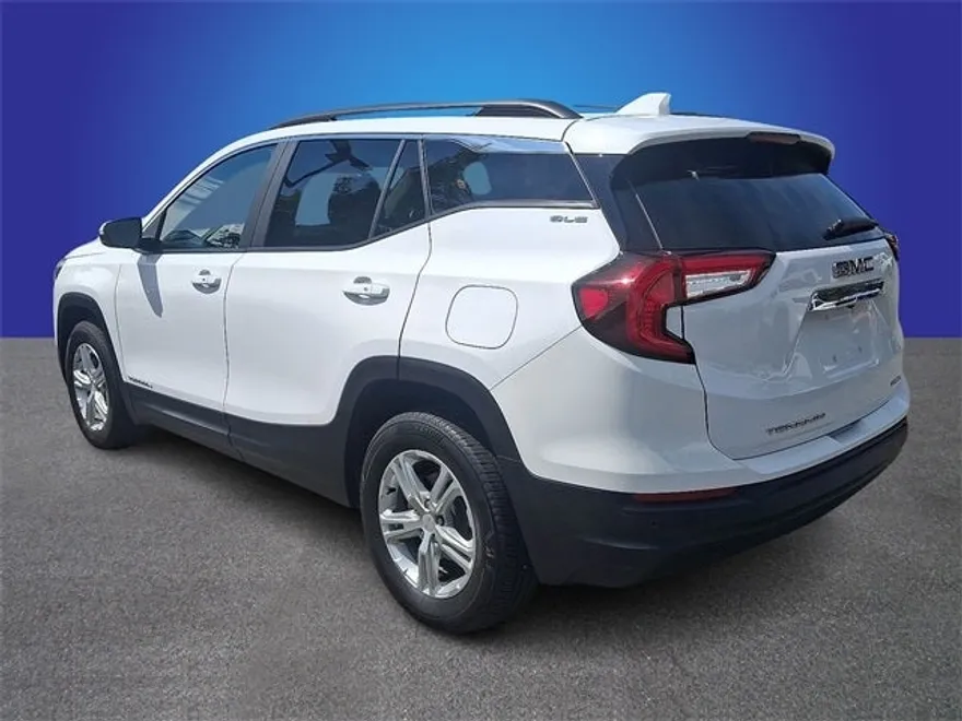 2023 Gmc Terrain SLE photo 1