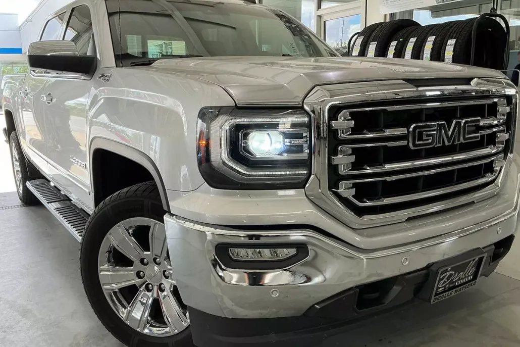 2018 Gmc Sierra 1500 SLT photo 1