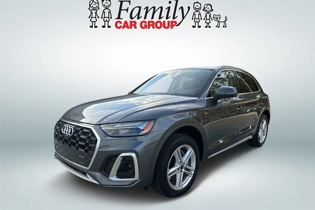2024 Audi Q5 55 Premium Plus photo 1