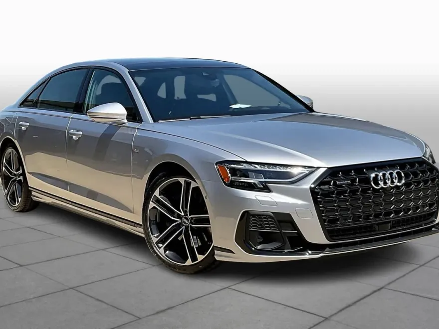 2025 Audi A8 L 55 photo 1