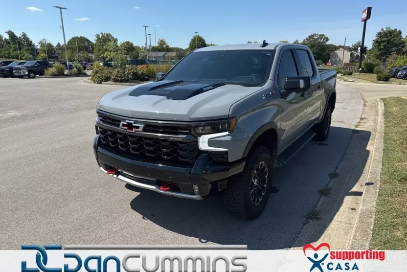 2024 Chevrolet Silverado 1500 ZR2 photo 1