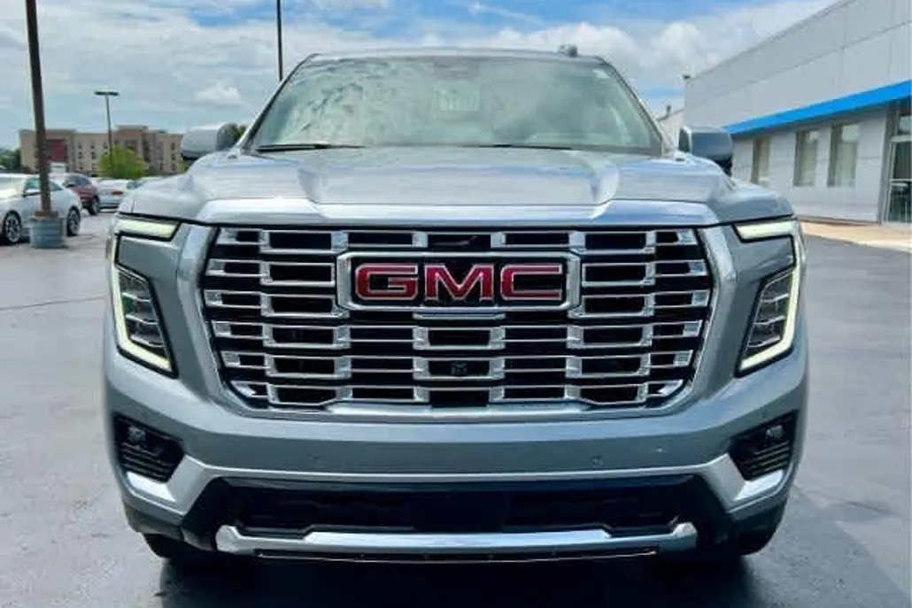 2025 Gmc Yukon Denali photo 1