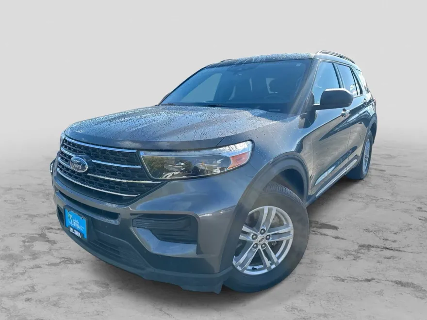 2020 Ford Explorer XLT photo 1