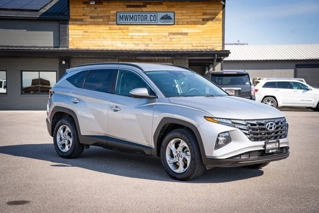 2024 Hyundai Tucson SEL photo 1